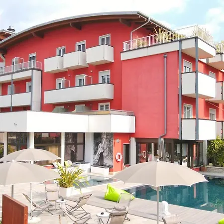 Virgilio Hotel 3*